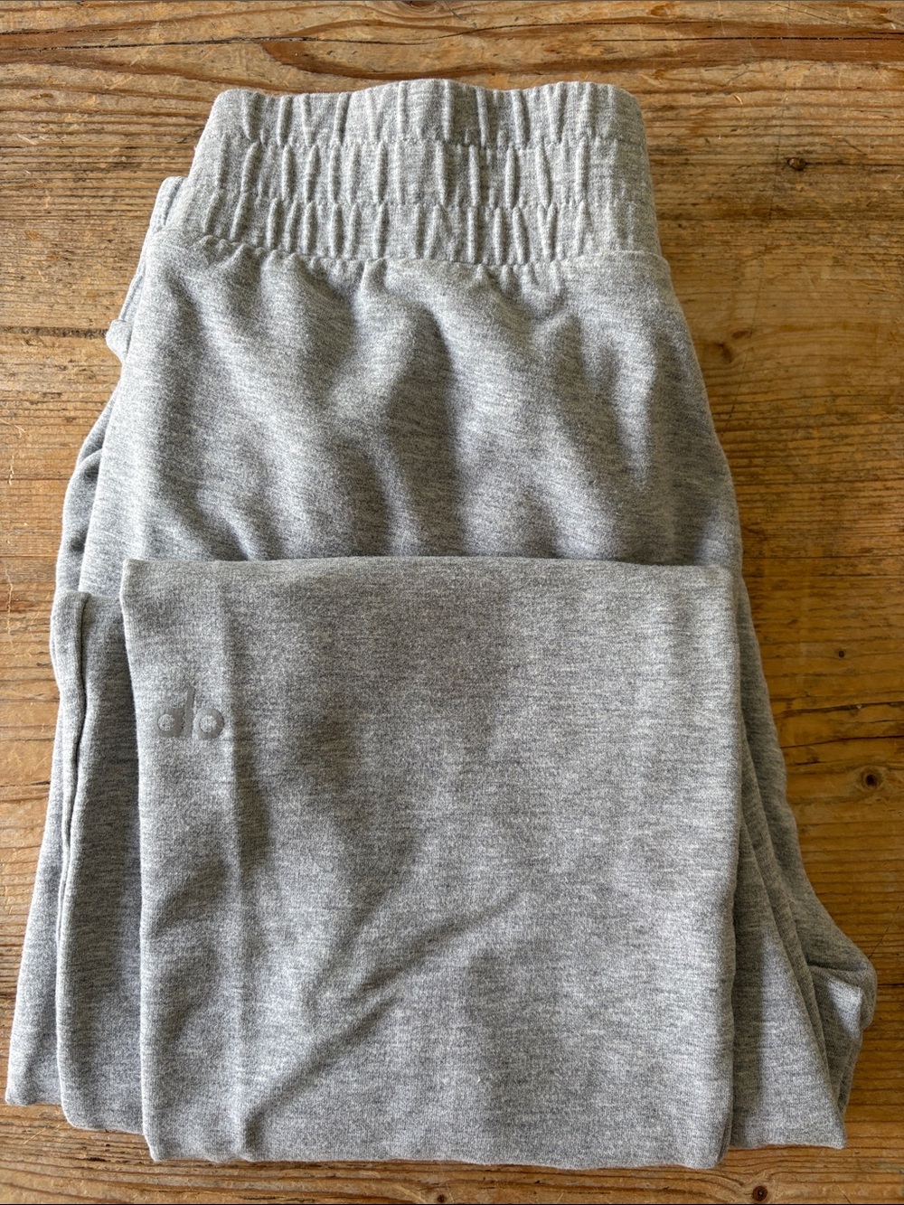 Alo Heather Grey athleisure sweatpants size Medium